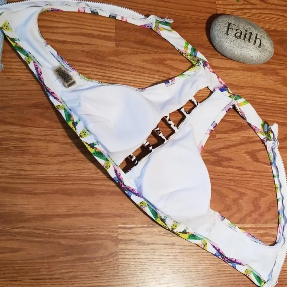 Heaven‎ swim Australia size 10